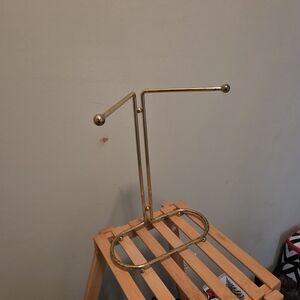 Gold Metal Towel Holder